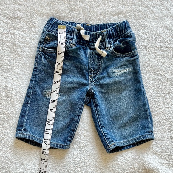 Gap Distressed Denim Pull-on Shorts - Picture 7 of 10